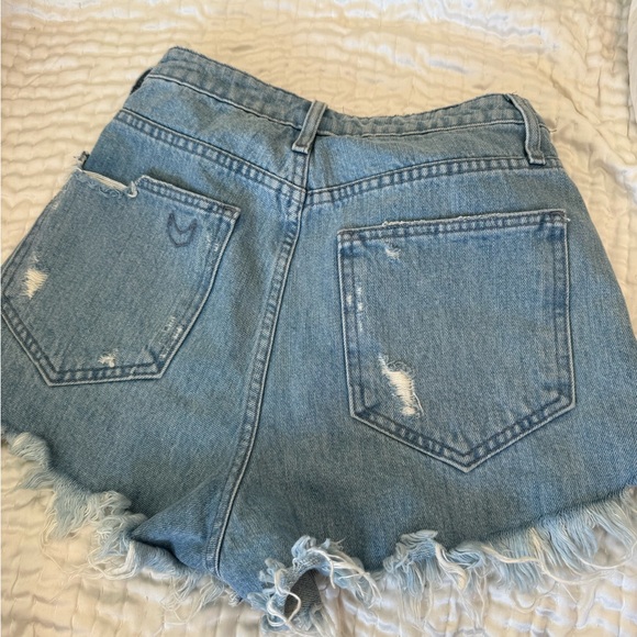 Never worn NWOT Show Me Your Mumu Houston Shorts Size: 26 - Picture 8 of 10